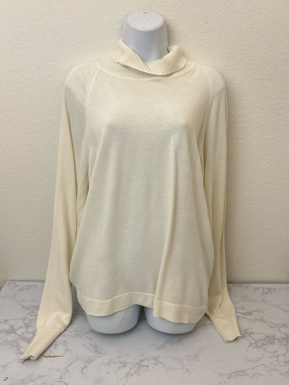 Vintage Royal Jeff  By Lord Jeff Cream Orion Acrylic Turtleneck Sweater L Knit